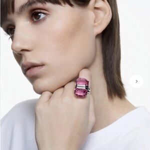 NWT Swarovski Elegant Pink and Silver Ring.